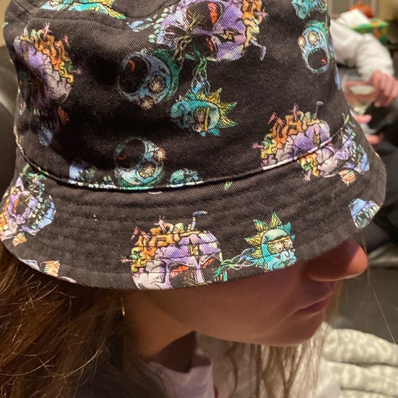 Unisex Rick and Morty Bucket hat - Picture 2 of 3